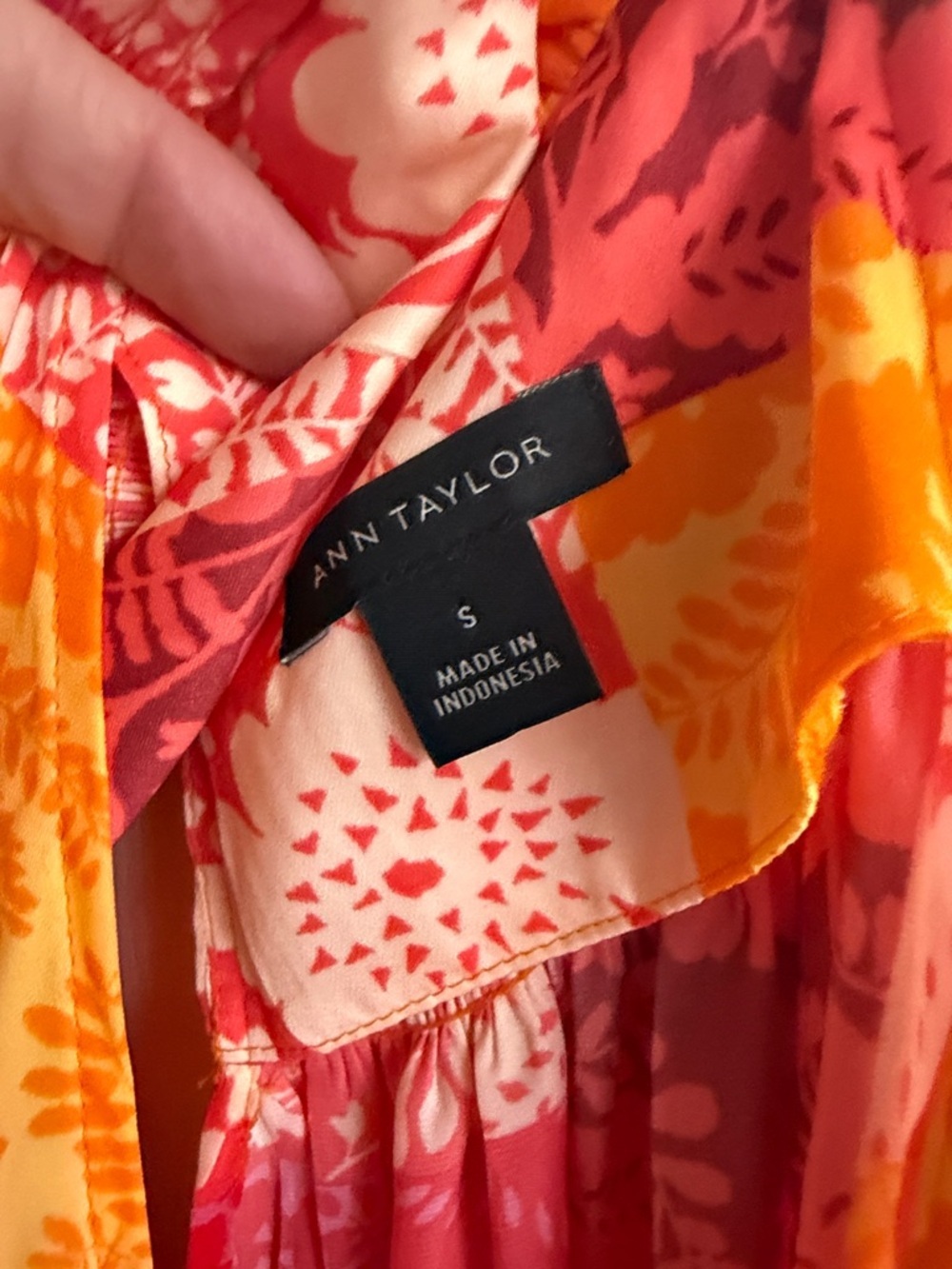 Ann Taylor Patchwork Floral Maxi Dress Size Small - Picture 6 of 9